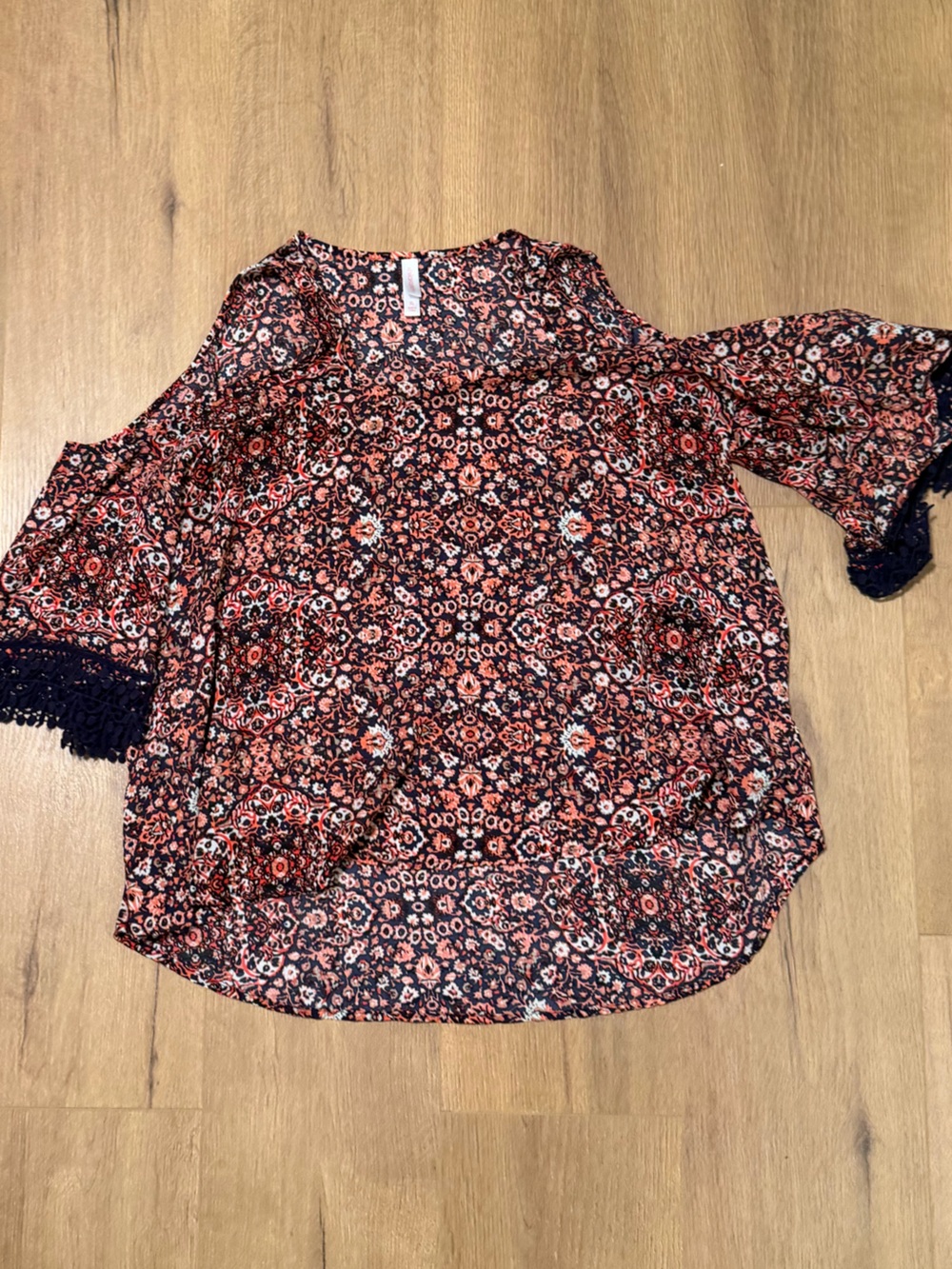 Xhilaration Navy and Red Floral Lace-Trim Cold-Shoulder Blouse